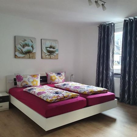 Ferienhaus Schnitzius Kinheim Esterno foto