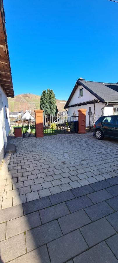 Ferienhaus Schnitzius Kinheim Esterno foto