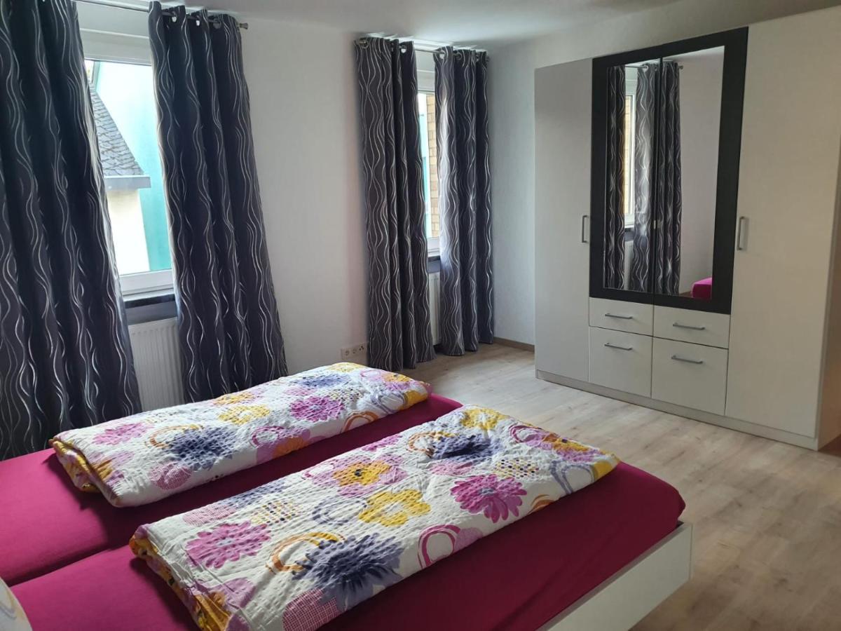 Ferienhaus Schnitzius Kinheim Esterno foto